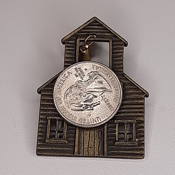 Vintage JJ Jonette School House Brooch Pin Bronze-Tone Metal w/ bell - Teacher - Picture 8 of 8